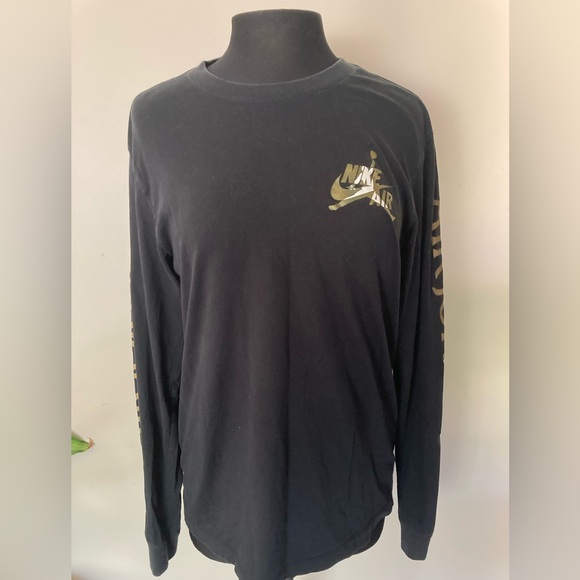 Nike Air Jordan long sleeve tshirt - Picture 1 of 4